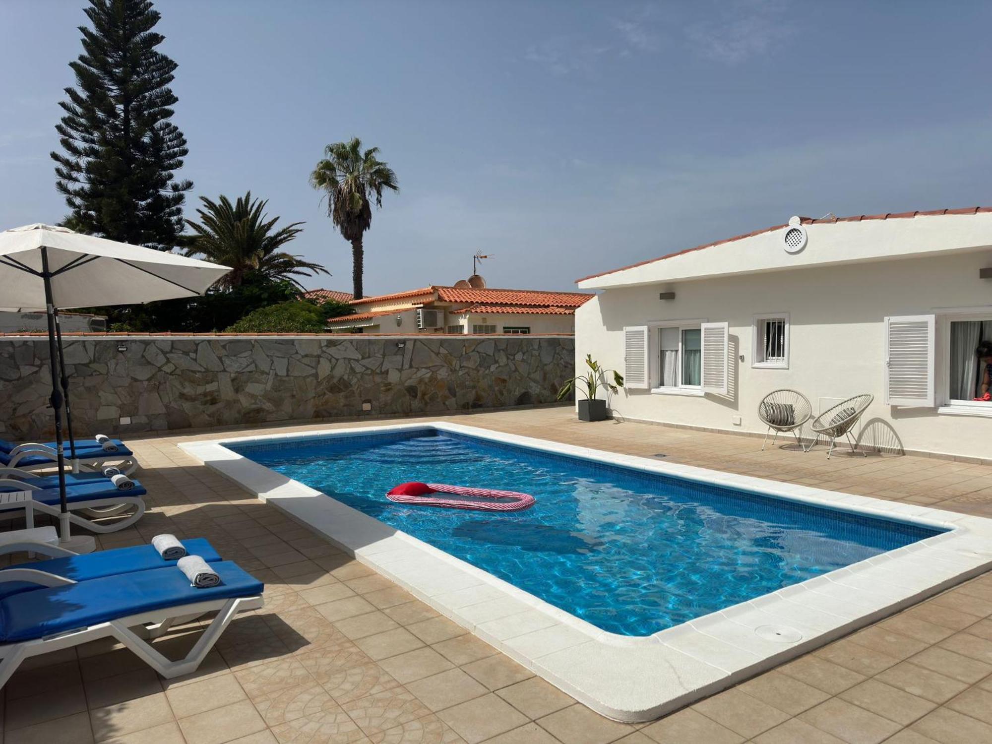פוארטו דה סנטיאגו Beachfront Villa And Pool מראה חיצוני תמונה