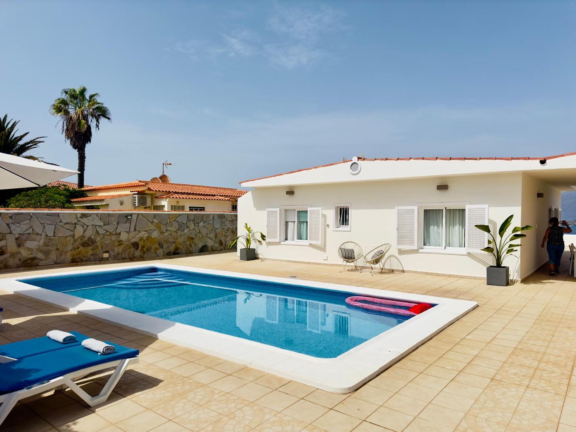 פוארטו דה סנטיאגו Beachfront Villa And Pool מראה חיצוני תמונה